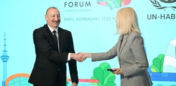 İlham Əliyev “Euronews”a müsahibə verib - FOTOLAR