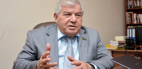 Prezident Sabir Rüstəmxanlı ilə bağlı sərəncam imzaladı