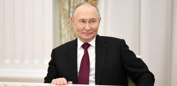 Putin müharibədə iştirak edən əsgərlərin borclarını silir