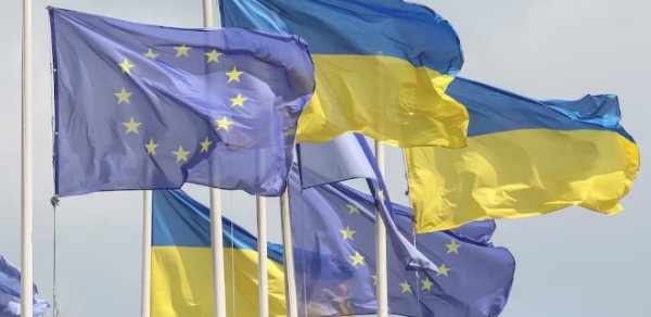 Aİ Rusiyanın xəbərdarlığına baxmayaraq, Kiyevdəki diplomatlarını təxliyə etməyəcək