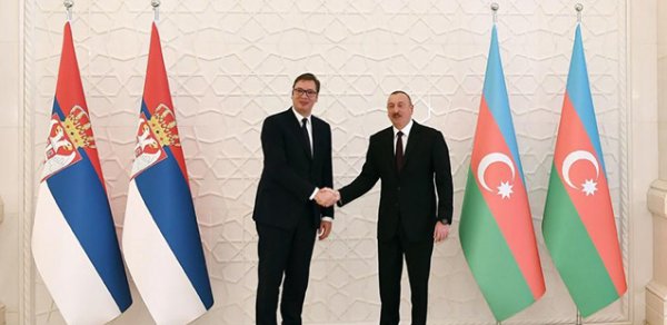 Aleksandr Vuçiç Prezidenti təbrik etdi