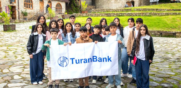 TuranBank DOST Agentliyi ilə birgə şəhid övladlarını sevindirdi - FOTOLAR
