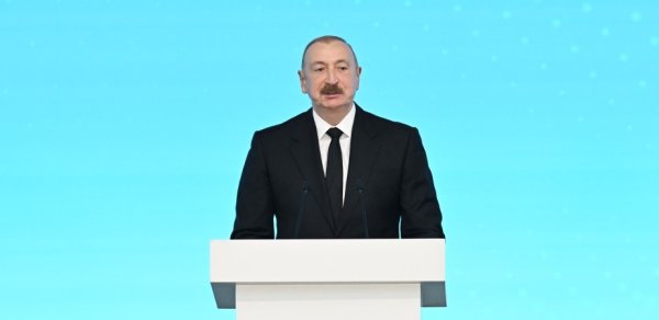 İlham Əliyev: Xəzər Neft və Qaz Sərgisi müasir Azərbaycanın enerji inkişafının təməlini qoydu