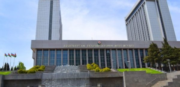 Məcburi köçkün statusu qanunvericilik çərçivəsində - Yenidən tənzimlənir