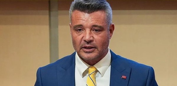 "Fənərbağça"nın keçmiş prezidentinə həbs cəzası verildi