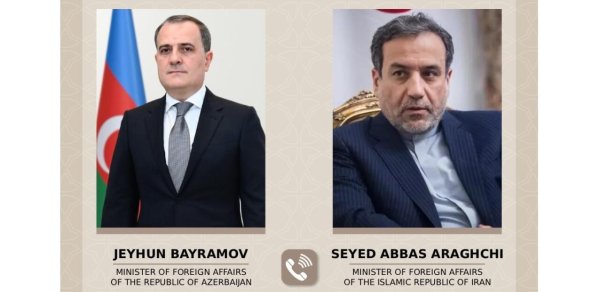 Azərbaycan və İran XİN rəhbərləri telefonla danışdı