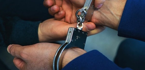 Axtarışda olan 13 nəfər istintaqa təhvil verildi