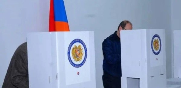 Ermənistanda seçici fəallığı açıqlandı