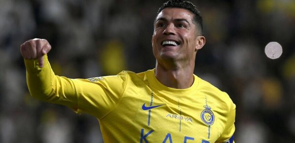 Ronaldu antirekordunu təkrarladı