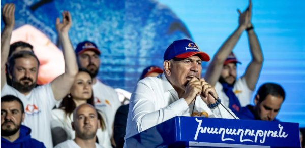Paşinyanın partiyası Ermənistanda seçkilərdə qalib gəldi