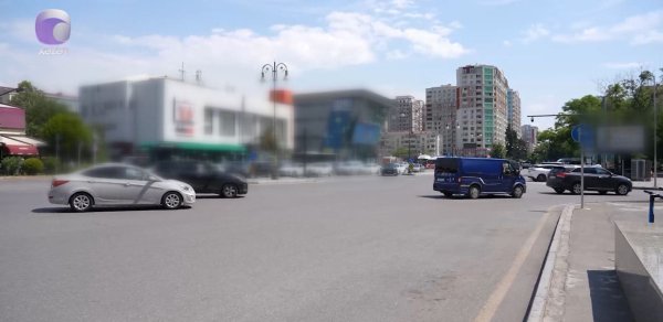 Bakıda piyalara çətinlik yaradan küçə yenilənir - VİDEO