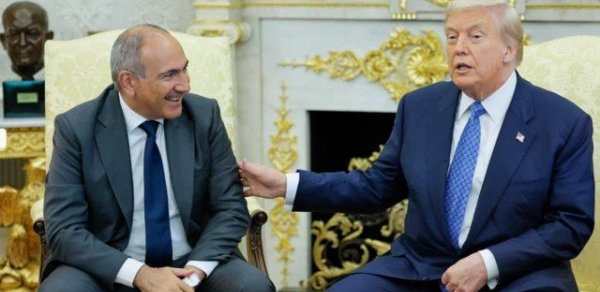 Tramp Paşinyanı təbrik edib