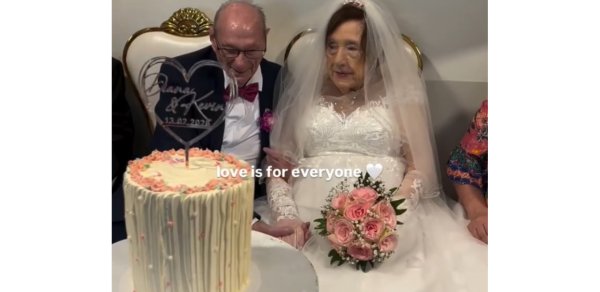 Diana və Kevin ahıl yaşında özlərinə toy etdilər