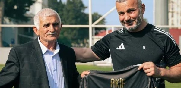 Qurban Qurbanov azarkeşinin arzusunu gerçəkləşdirdi - FOTOLAR