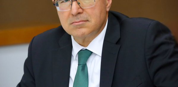 Çiyələkdən zəhərlənənlərin sayı sürətlə artır - Alarkən bunları bilməlisiniz…