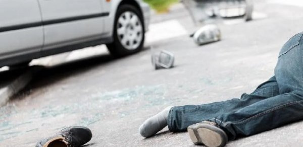 Şəmkirdə avtomobil 62 yaşlı piyadanı vuraraq öldürüb