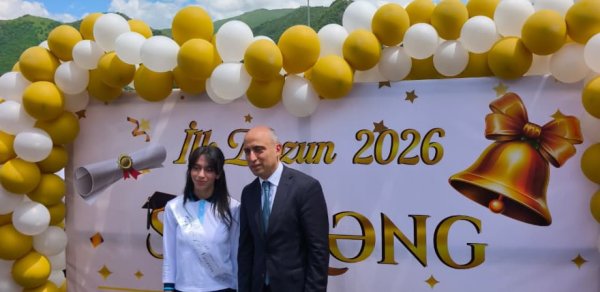 Nazir Kəlbəcərin ilk və tək məzununun "Son zəng"ində - FOTOLAR