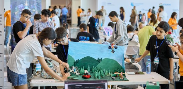 Azercell-in dəstəyi ilə “RobotChallenge Azerbaijan 2026” uğurla başa çatdı - FOTOLAR