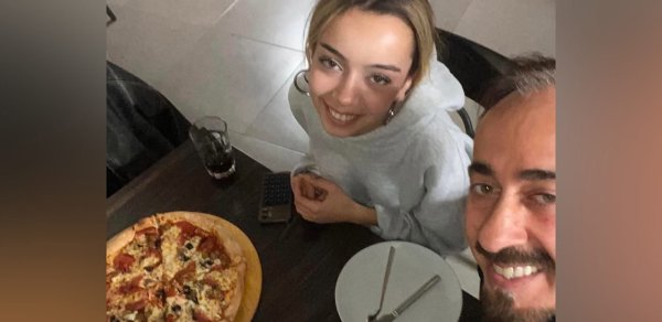 “Qızım mənə “bloqerlər vəkillərdən çox pul qazanır” deyirdi…”