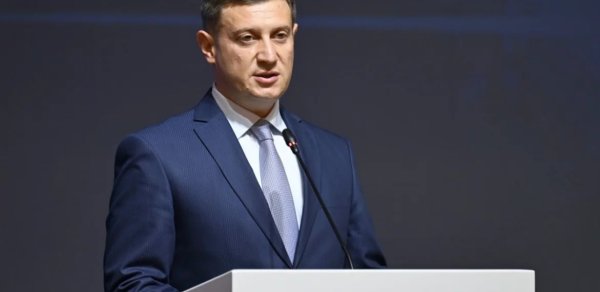 Anar İsrafilov vəzifədən getdi