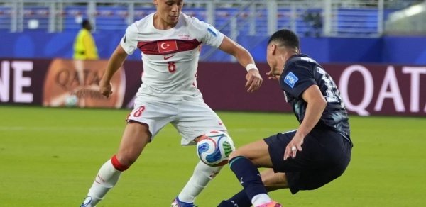 DÇ-2026: Türkiyə Paraqvaya məğlub olub, qrupdan çıxmaq şansını itirib