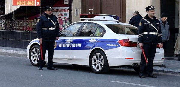 DYP həftəsonu səfərləri zamanı sürücü və piyadaları diqqətli olmağa çağırıb