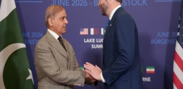 Pakistan Baş naziri və ordu komandanı İsveçrədə Venslə görüşüb