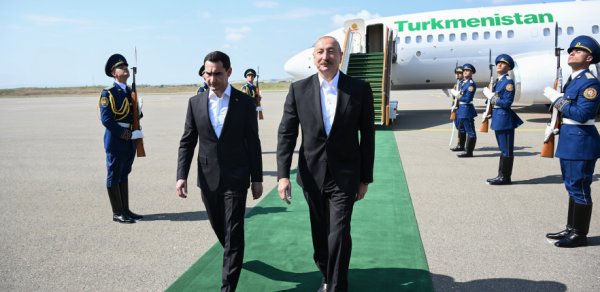 Prezident həmkarını Füzulidə qarşıladı - Fotolar
