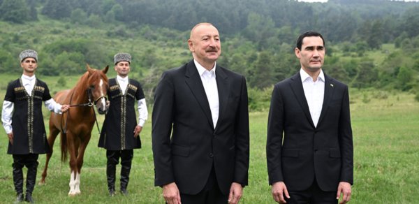 Prezident Berdiməhəmmədovun səfəri ilə bağlı paylaşım etdi - VİDEO
