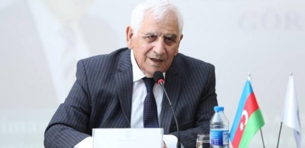 Xalq şairi Nəriman Həsənzadə xəstəxanaya yerləşdirildi