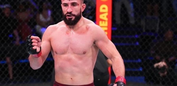 UFC: Nazim Sadıxov nakautla məğlub oldu