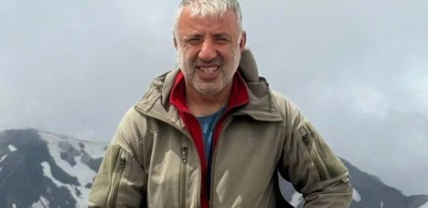 Azərbaycanın tanınmış alpinisti infarkt keçirdi - FOTO