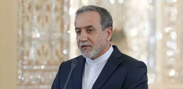 İranın xarici işlər naziri İraqa səfər edib