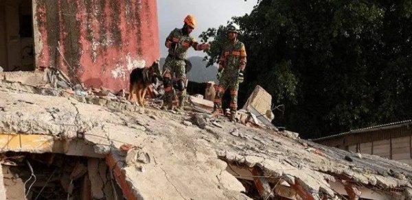 Venesuelada dağıntılar altından sağ tapılanların sayı açıqlandı
