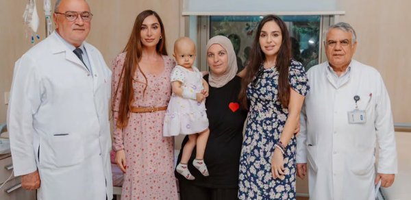 Leyla və Arzu Əliyevalar Milli Onkologiya Mərkəzində - Fotolar