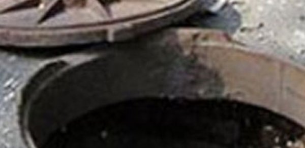 Masazırda avtomobillər niyə quyuya düşür?