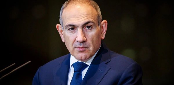 Paşinyan: "Türkiyə və Azərbaycan istiqamətində dəmir yolu bərpa olunur"