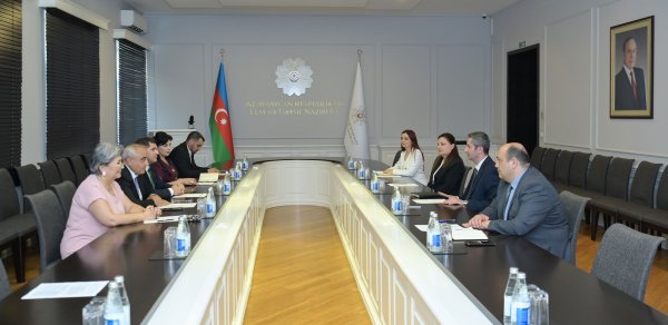 Aqrar sektorla təhsil sahəsinin əməkdaşlığı müzakirə edildi