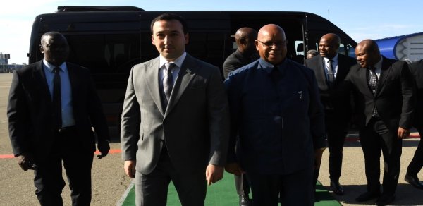 Zimbabve Milli Assambleyasının spikeri Azərbaycana rəsmi səfərə gəlib