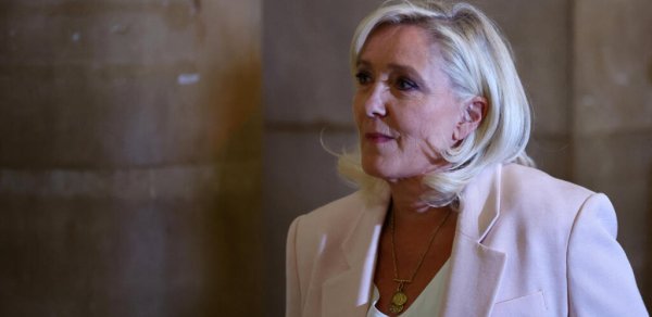 Marin Le Pen 2027-ci il Fransa prezident seçkilərində iştirak edə bilər