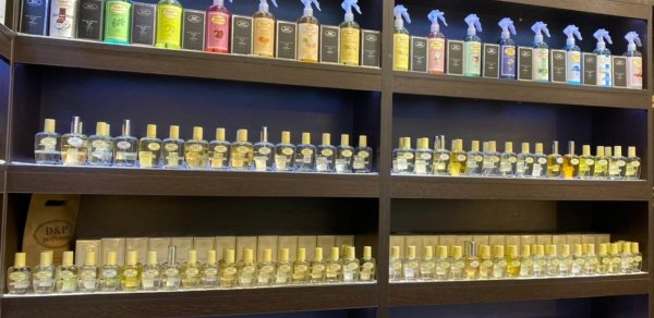Filial üstünə filial açırlar - Ətir satışı doğrudan da bu qədər gəlirlidirmi?
