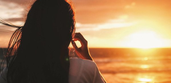 Bakıda dəhşət: Əvvəl arvadını, sonra özünü öldürdü