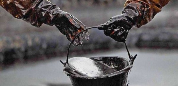 Bakı neftinin qiyməti 82 dolları ötdü