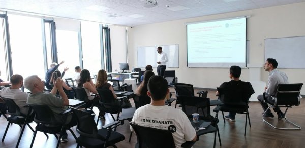 Qarabağ Universiteti Britaniya universitetləri ilə əməkdaşlığı genişləndirir