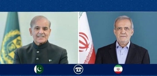 Şahbaz Şərif və Məsud Pezeşkian regional vəziyyəti müzakirə ediblər