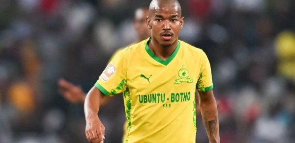 Dünya çempionatından qayıdan afrikalı futbolçu ÖLDÜ