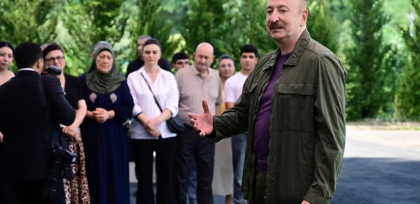 Prezident: Hər dəfə keçmiş köçkünlər öz dədə-baba torpaqlarına qayıdanda hamımız üçün bayramdır