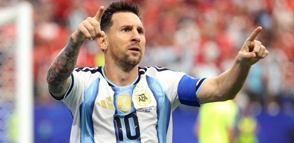 DÇ-2026: Argentina yarımfinala yüksəlib