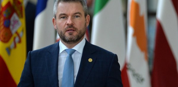 Slovakiya Prezidenti Azərbaycana səfərə yola düşüb
