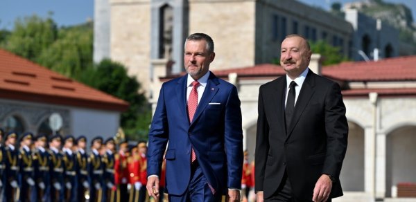 Slovakiya Prezidentinin Şuşada rəsmi qarşılanma mərasimi oldu - FOTOLAR